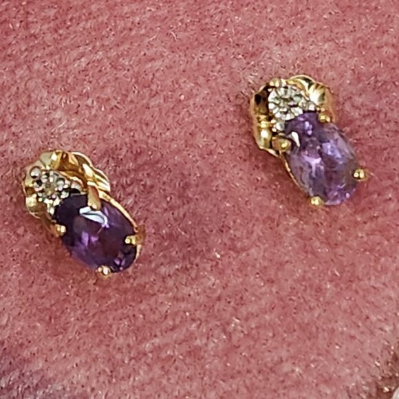 True VTG 80s 14K Solid Gold Natural Amethyst & Diamond Stud Earrings - Picture 3 of 15